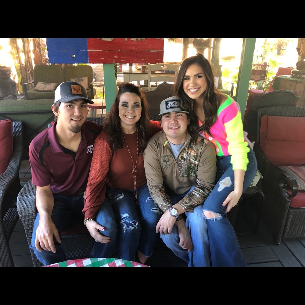 Meet your Posher, Carman